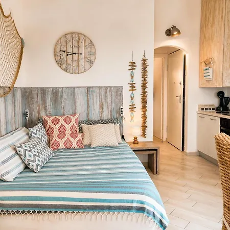 L' Ancora - Key To Apartment Cascabraga